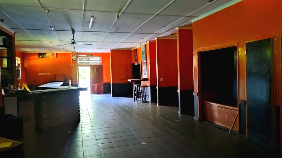 Commercial Property for Sale in Anerley KwaZulu-Natal