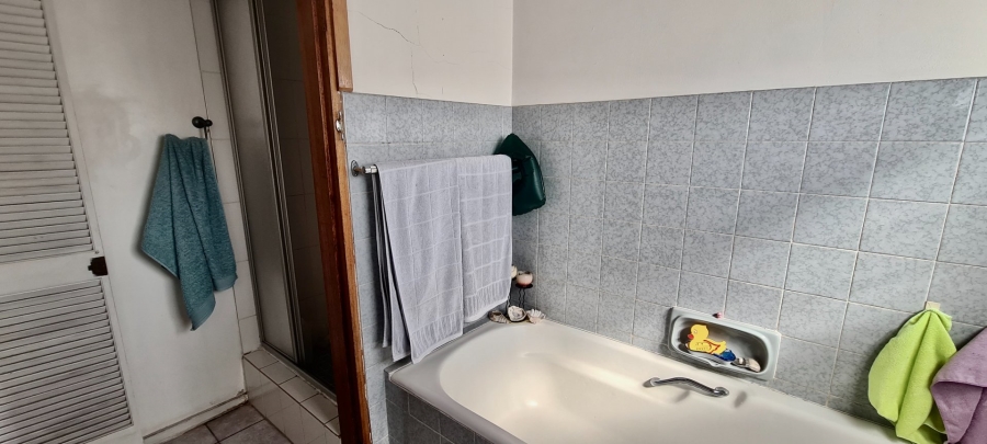 4 Bedroom Property for Sale in Durban North KwaZulu-Natal
