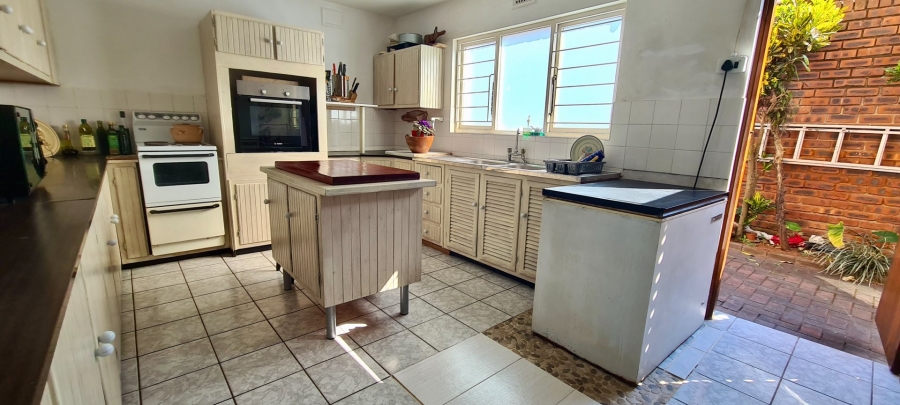 4 Bedroom Property for Sale in Durban North KwaZulu-Natal