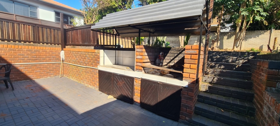 4 Bedroom Property for Sale in Durban North KwaZulu-Natal