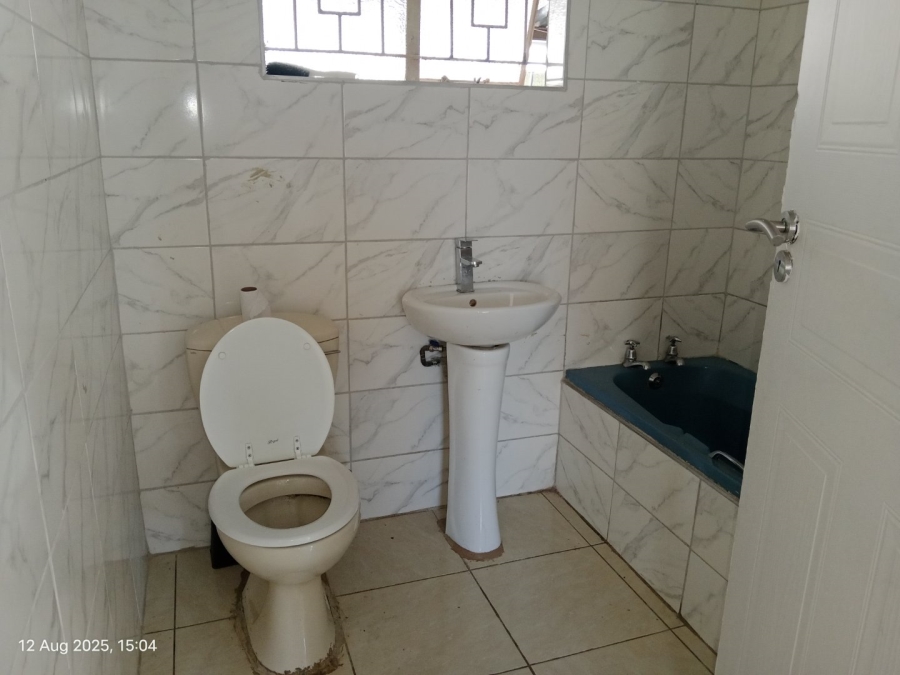 6 Bedroom Property for Sale in Orient Heights KwaZulu-Natal