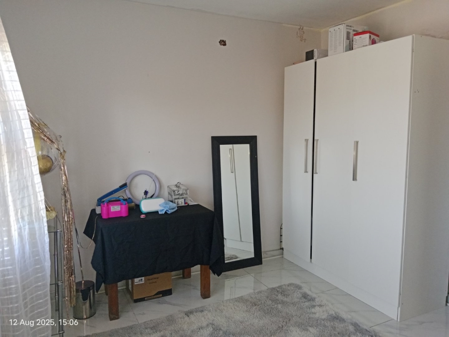 6 Bedroom Property for Sale in Orient Heights KwaZulu-Natal