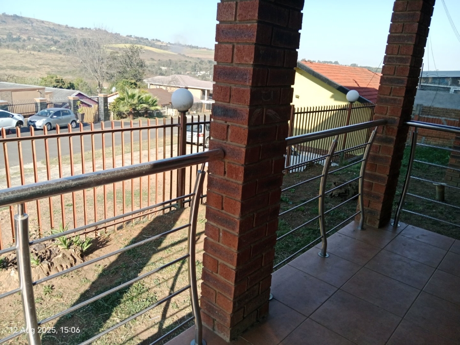 6 Bedroom Property for Sale in Orient Heights KwaZulu-Natal