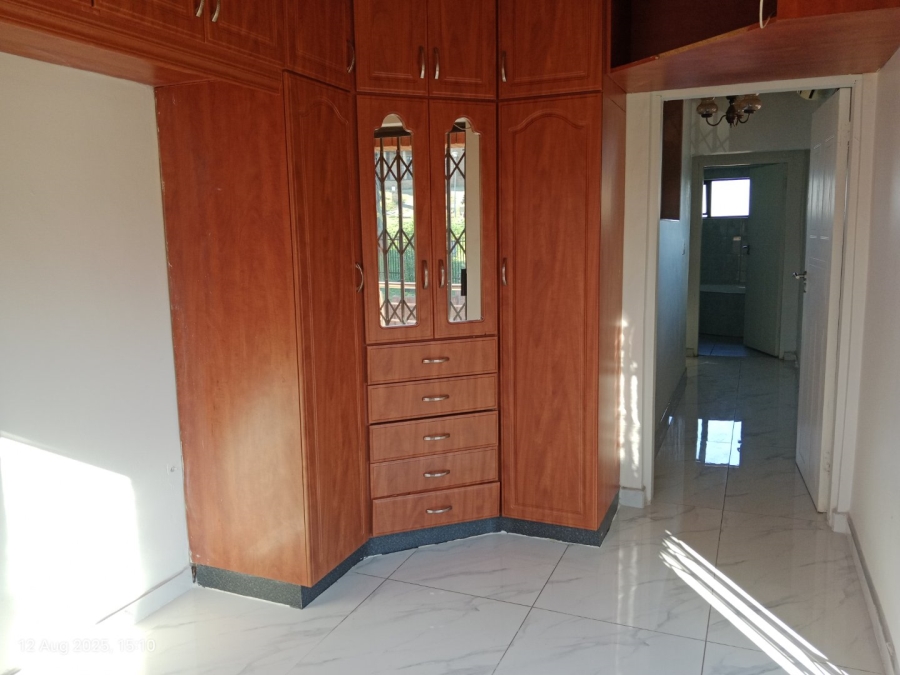 6 Bedroom Property for Sale in Orient Heights KwaZulu-Natal