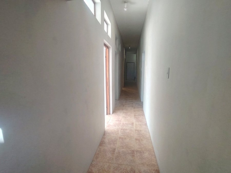 6 Bedroom Property for Sale in Margate KwaZulu-Natal