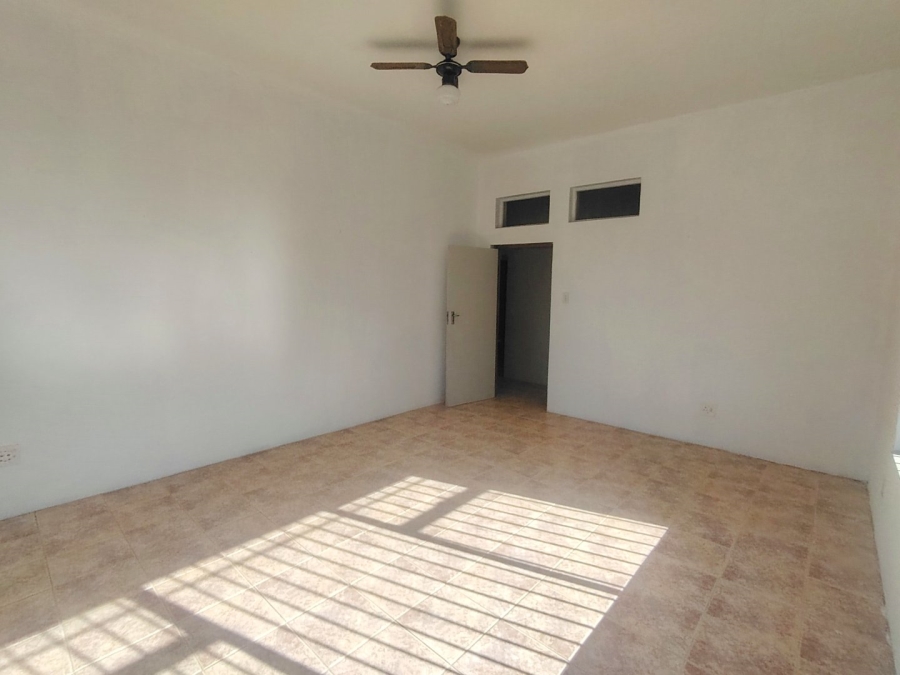 6 Bedroom Property for Sale in Margate KwaZulu-Natal