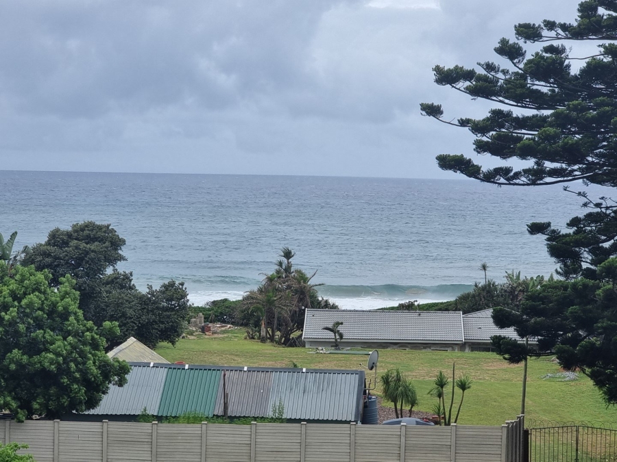 5 Bedroom Property for Sale in Hibberdene KwaZulu-Natal