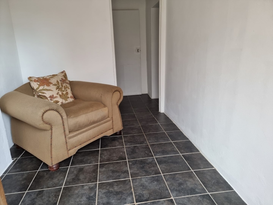 5 Bedroom Property for Sale in Hibberdene KwaZulu-Natal