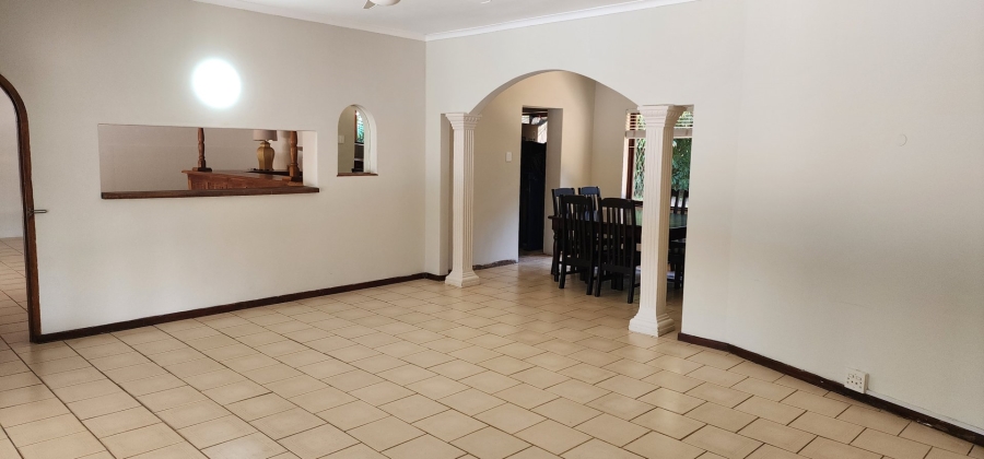 4 Bedroom Property for Sale in Umtentweni KwaZulu-Natal