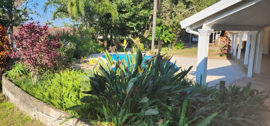 4 Bedroom Property for Sale in Umtentweni KwaZulu-Natal