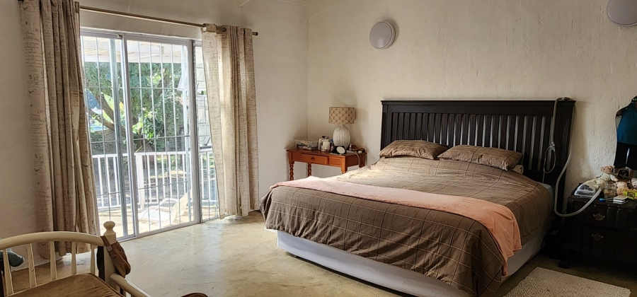 4 Bedroom Property for Sale in Umtentweni KwaZulu-Natal