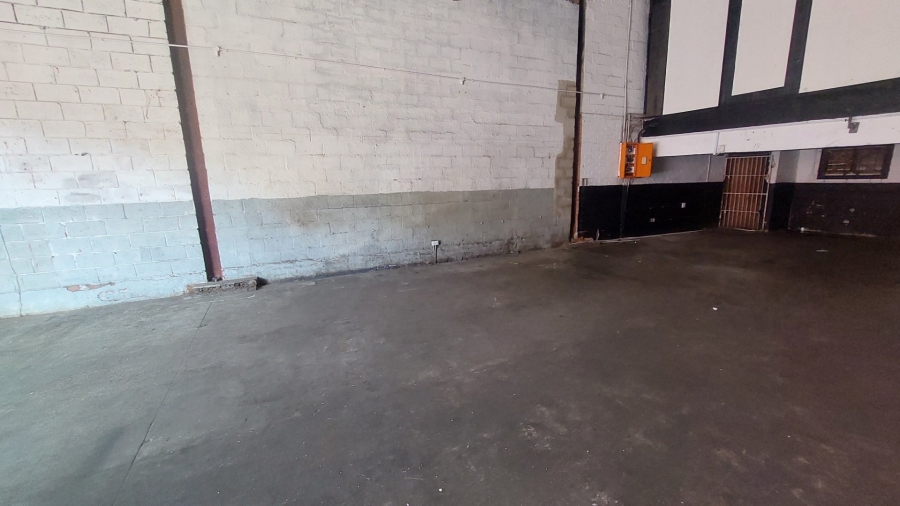 Commercial Property for Sale in Peter Road KwaZulu-Natal
