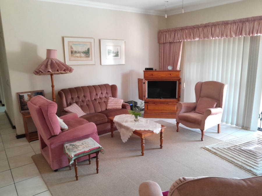 2 Bedroom Property for Sale in Freeland Park KwaZulu-Natal