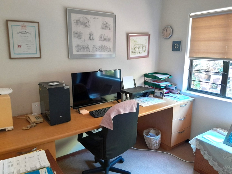 2 Bedroom Property for Sale in Freeland Park KwaZulu-Natal