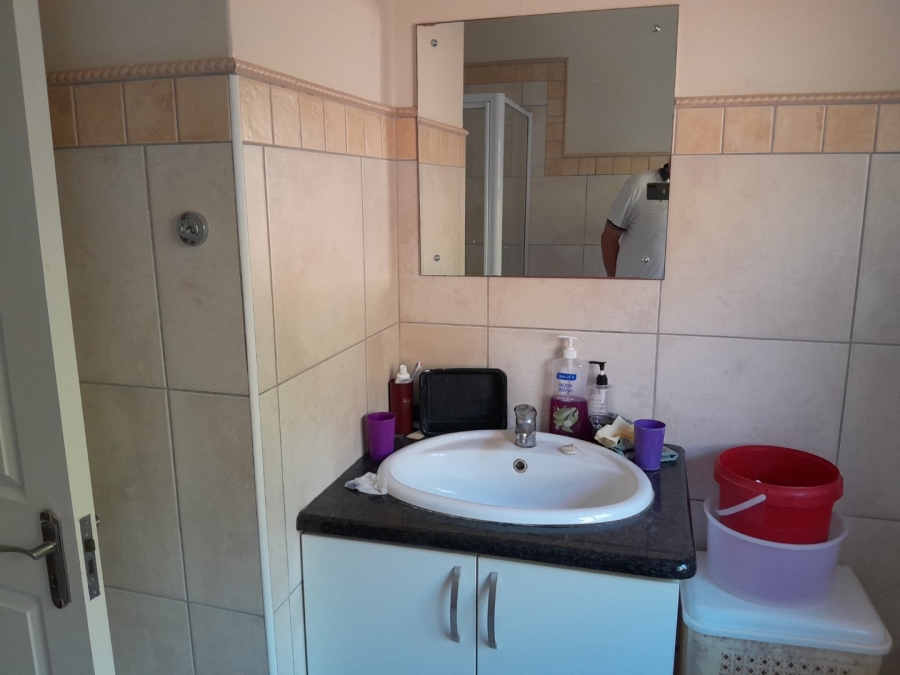 2 Bedroom Property for Sale in Freeland Park KwaZulu-Natal