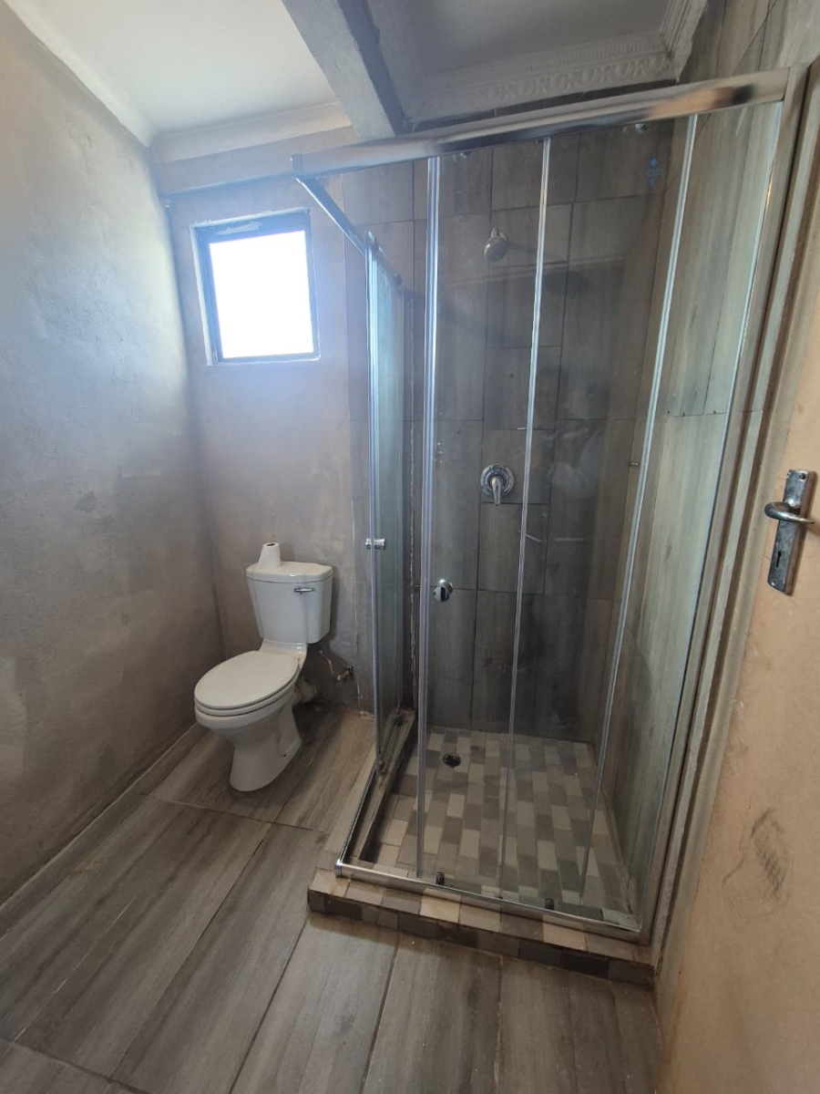 To Let 2 Bedroom Property for Rent in Montclair KwaZulu-Natal