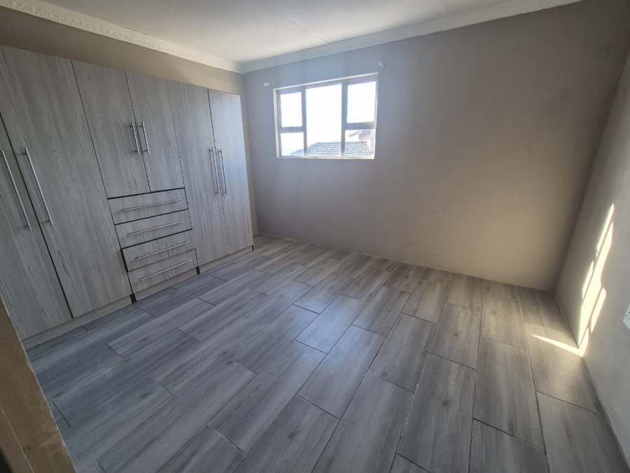 To Let 2 Bedroom Property for Rent in Montclair KwaZulu-Natal
