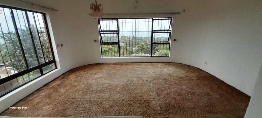 3 Bedroom Property for Sale in Uvongo KwaZulu-Natal