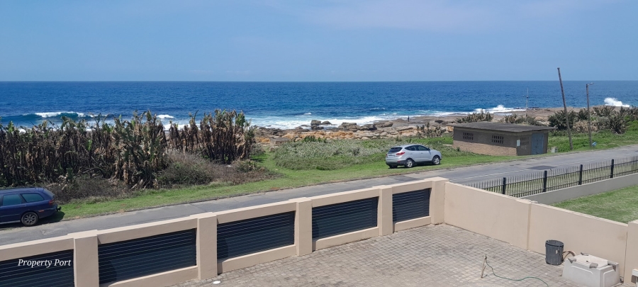6 Bedroom Property for Sale in Uvongo KwaZulu-Natal