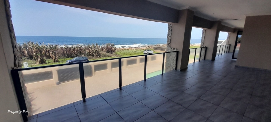 6 Bedroom Property for Sale in Uvongo KwaZulu-Natal