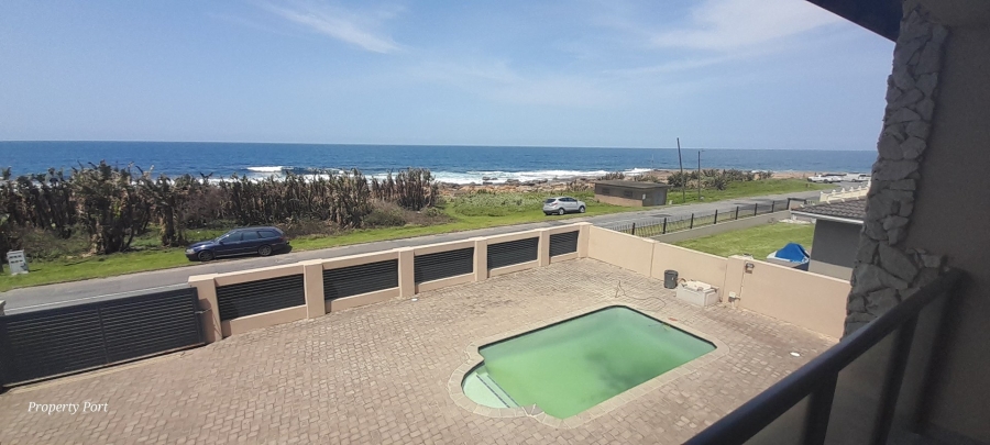 6 Bedroom Property for Sale in Uvongo KwaZulu-Natal