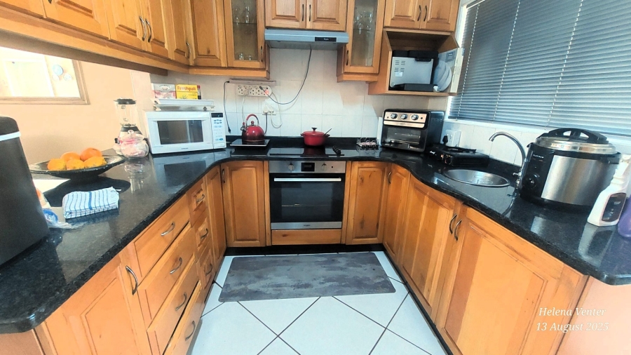 3 Bedroom Property for Sale in Newcastle KwaZulu-Natal