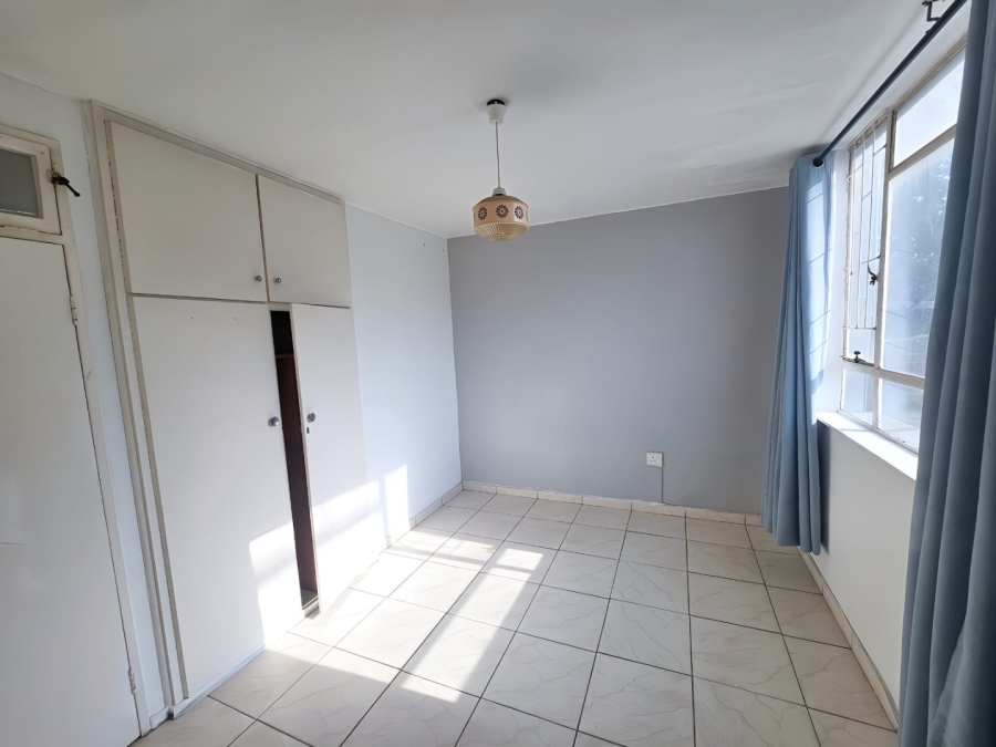 2 Bedroom Property for Sale in Glenwood KwaZulu-Natal