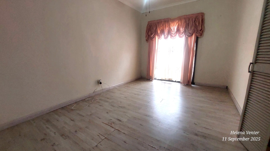 4 Bedroom Property for Sale in Amajuba Park KwaZulu-Natal