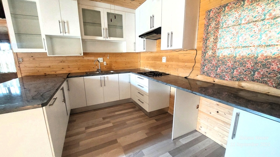 4 Bedroom Property for Sale in Amajuba Park KwaZulu-Natal