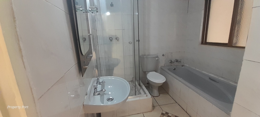 3 Bedroom Property for Sale in Oslo Beach KwaZulu-Natal