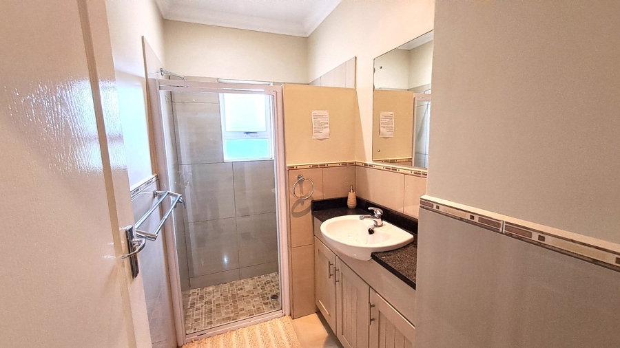 3 Bedroom Property for Sale in Port Edward KwaZulu-Natal