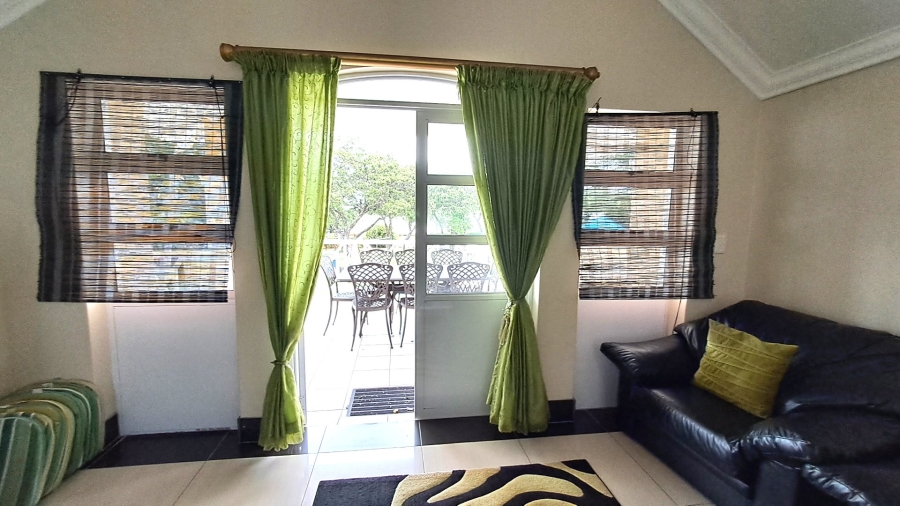 3 Bedroom Property for Sale in Port Edward KwaZulu-Natal