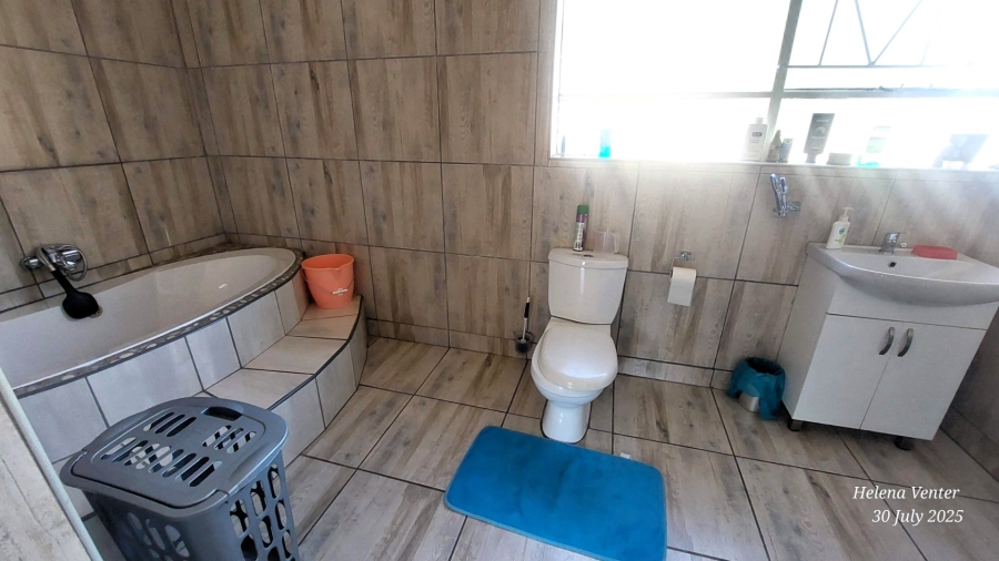 4 Bedroom Property for Sale in Amiel Park KwaZulu-Natal