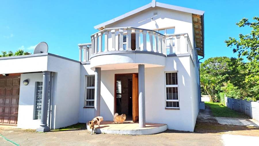 4 Bedroom Property for Sale in Leisure Bay KwaZulu-Natal