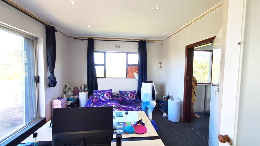 4 Bedroom Property for Sale in Leisure Bay KwaZulu-Natal