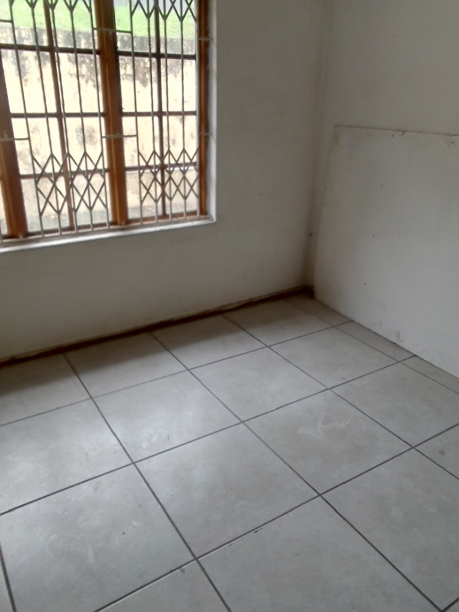 2 Bedroom Property for Sale in Sea View KwaZulu-Natal