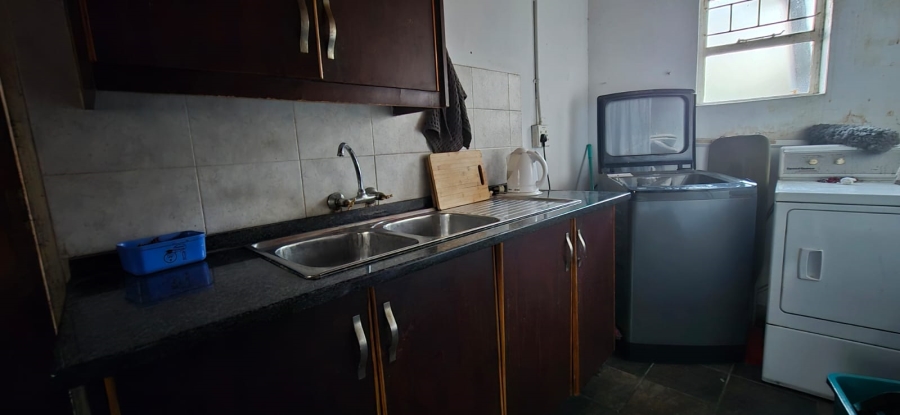 9 Bedroom Property for Sale in Newcastle KwaZulu-Natal