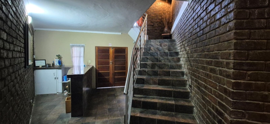 9 Bedroom Property for Sale in Newcastle KwaZulu-Natal