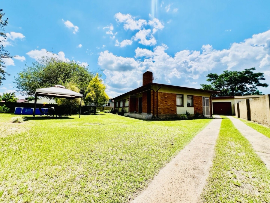 4 Bedroom Property for Sale in Amajuba Park KwaZulu-Natal