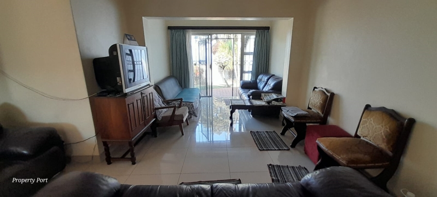 3 Bedroom Property for Sale in Port Shepstone KwaZulu-Natal