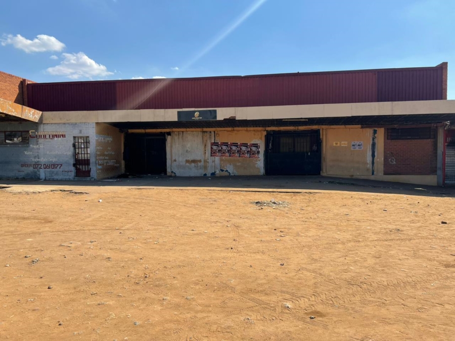  Bedroom Property for Sale in Madadeni E KwaZulu-Natal