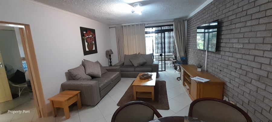 3 Bedroom Property for Sale in Uvongo KwaZulu-Natal