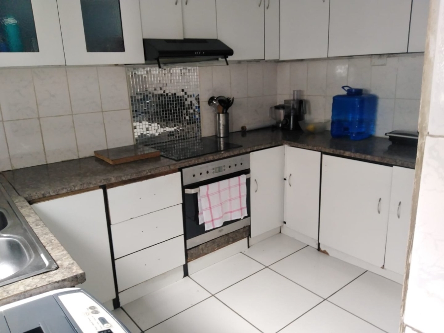 3 Bedroom Property for Sale in Newlands East KwaZulu-Natal
