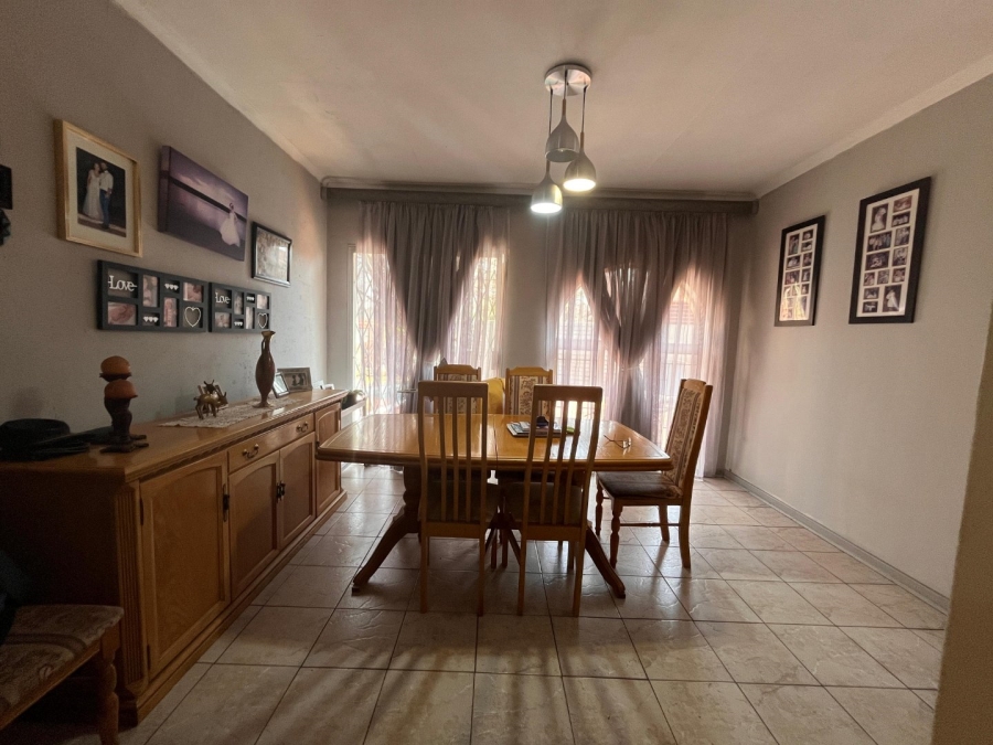 3 Bedroom Property for Sale in Barry Hertzog Park KwaZulu-Natal
