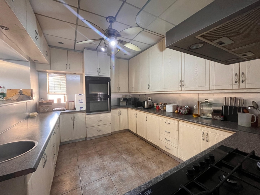 3 Bedroom Property for Sale in Barry Hertzog Park KwaZulu-Natal
