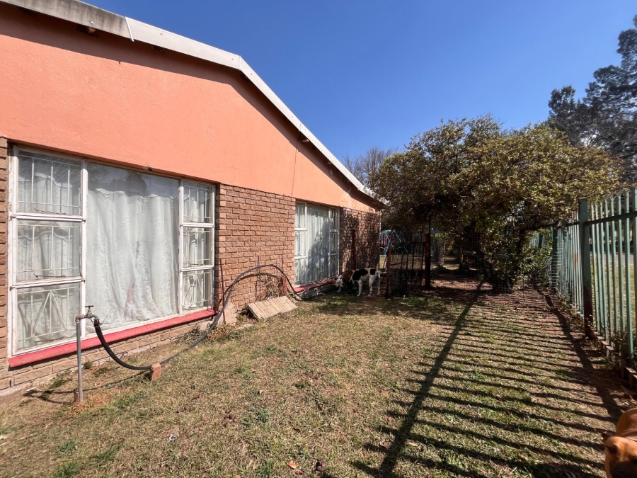 5 Bedroom Property for Sale in Amajuba Park KwaZulu-Natal