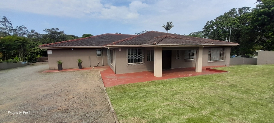 4 Bedroom Property for Sale in Umtentweni KwaZulu-Natal