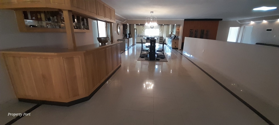 4 Bedroom Property for Sale in Umtentweni KwaZulu-Natal
