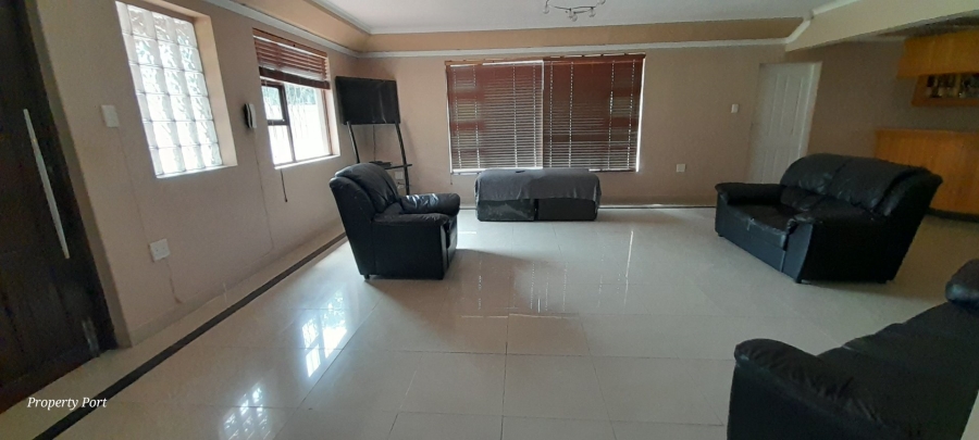 4 Bedroom Property for Sale in Umtentweni KwaZulu-Natal