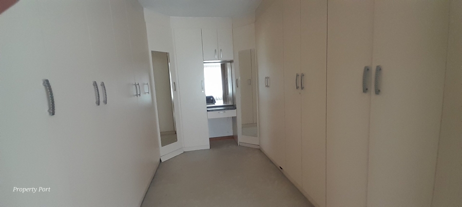 4 Bedroom Property for Sale in Umtentweni KwaZulu-Natal